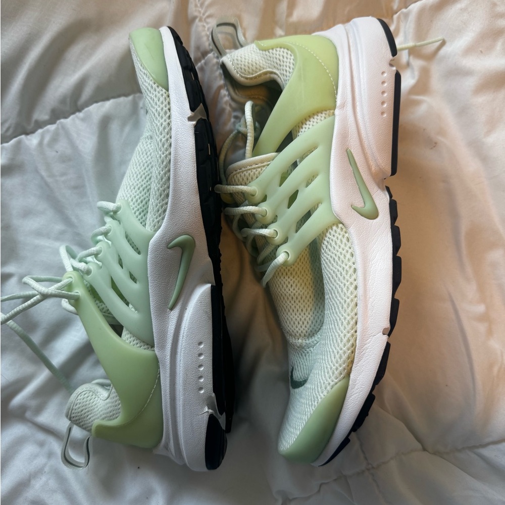 NIKE Women’s Air Presto Shoes
